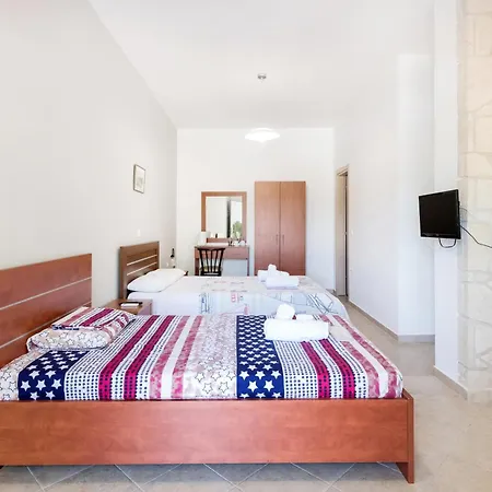 Istira Apartment