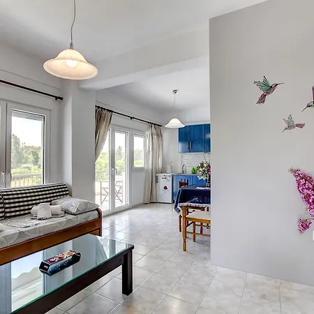 Istira Apartment *